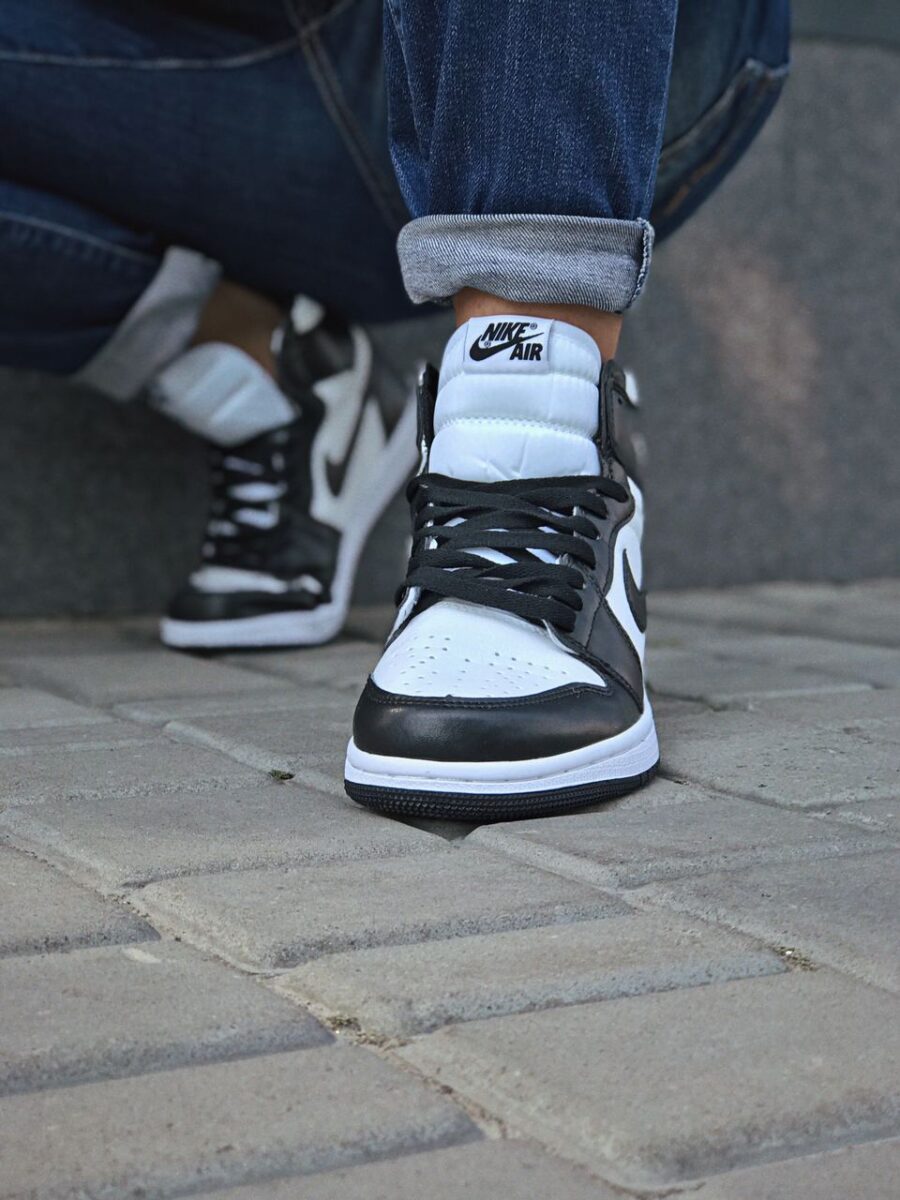 Nike Air Jordan 1 Retro High OG Black White